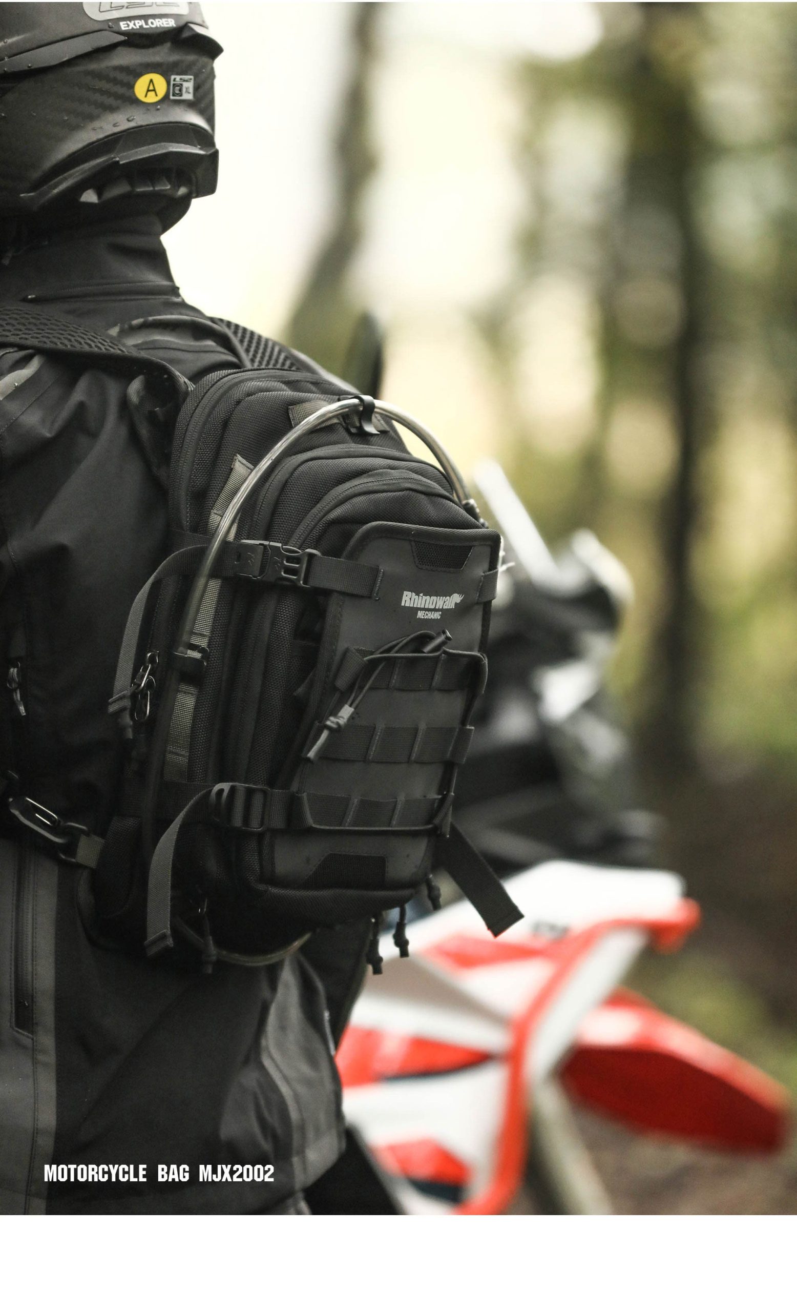 Bolso Tanque 9L para Moto - Con Porta-Bolsa de Hidratación, Impermeable